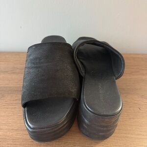 Free people platform sandal